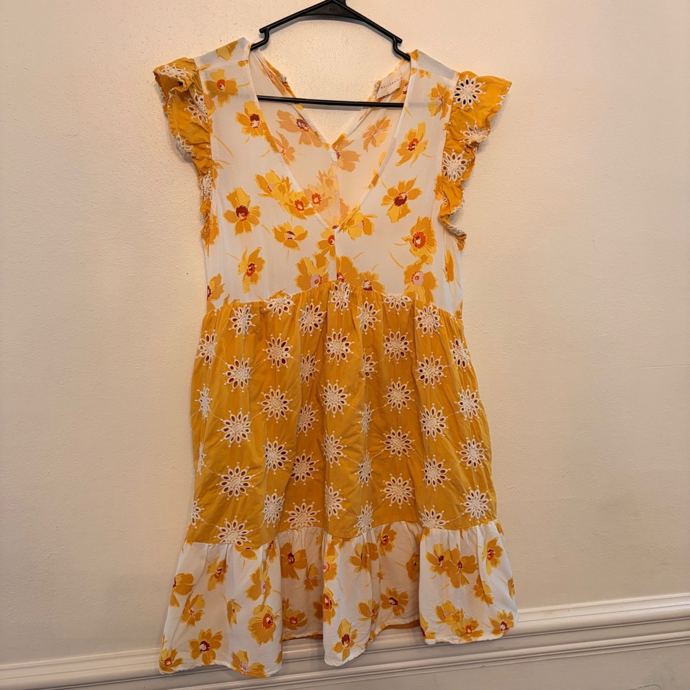 Melloday Floral Eyelet Mini Dress Womens XS Yellow Boho Summer V-Neck